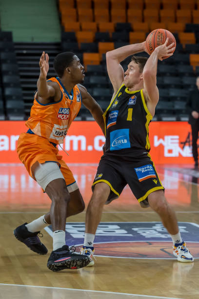 将继续鼓舞 将继续鼓舞